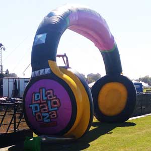 Arco-Inflable---Auriculares-Lolapalooza